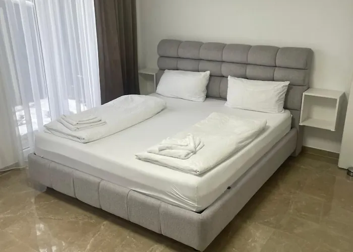 Barrierefreie Luxuswohnung Mit Garten Apartment